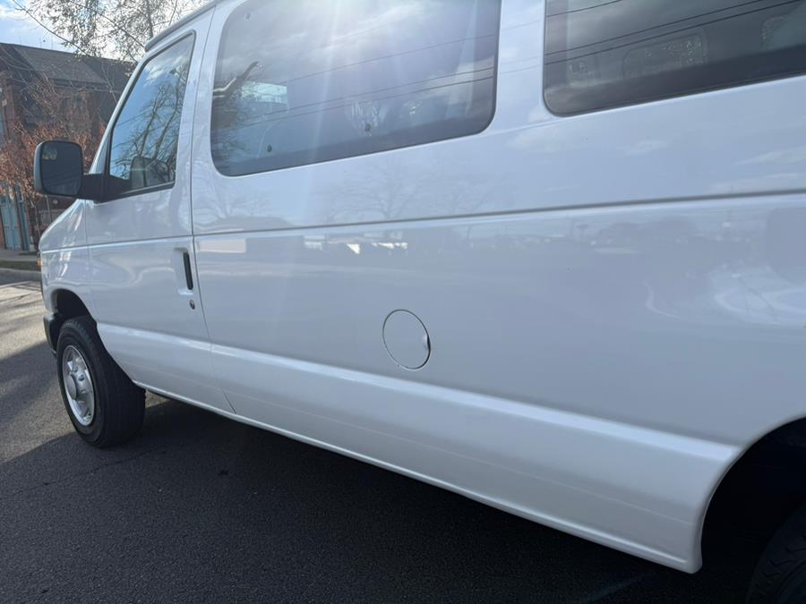 2014 Ford E-150 E-150 XL photo