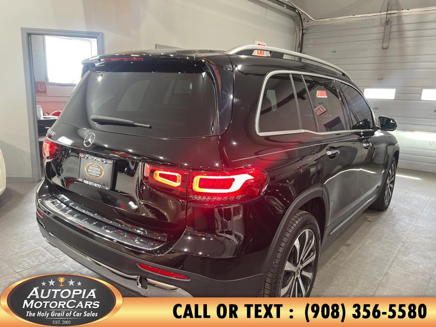 2021 Mercedes-Benz GLB GLB 250 photo