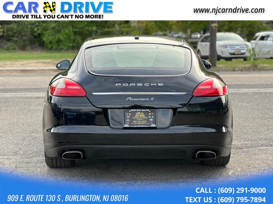 2011 Porsche Panamera photo