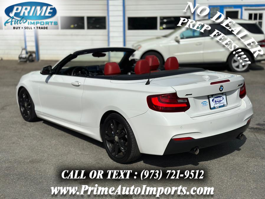 2016 BMW 2 Series 2dr Conv M235i xDrive AWD photo