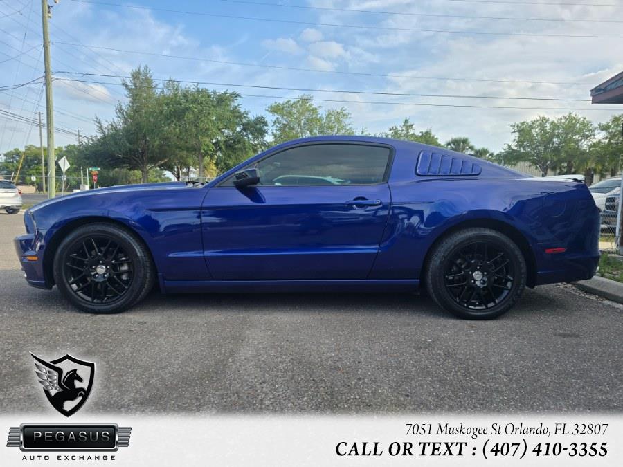 2014 Ford Mustang V6 photo