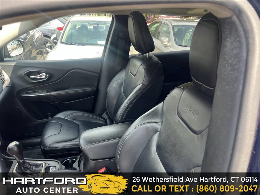 2015 Jeep Cherokee Limited 4x4 4dr SUV photo
