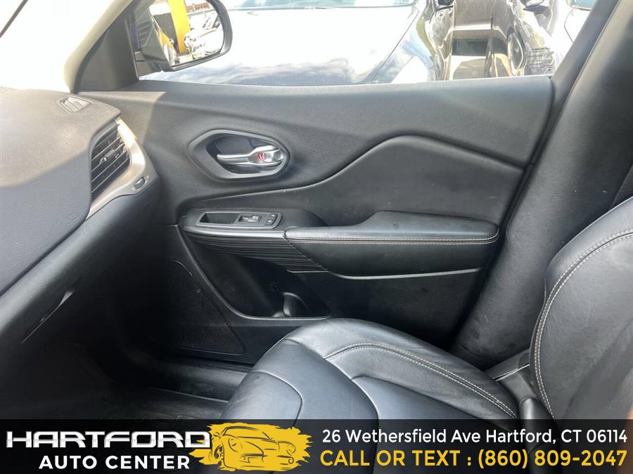 2015 Jeep Cherokee Limited 4x4 4dr SUV photo
