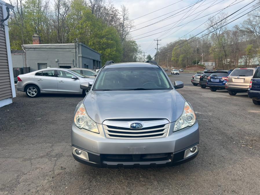 2010 Subaru Outback 2.5i Premium photo