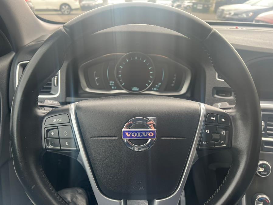 2014 Volvo S60 T5 photo