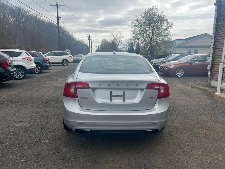 2014 Volvo S60 T5 photo