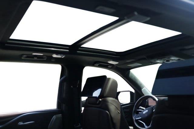 2022 Cadillac Escalade Sport Platinum photo