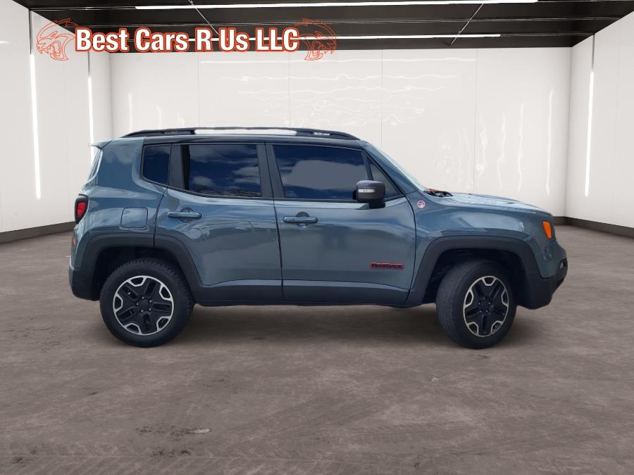 2017 Jeep Renegade Trailhawk 4x4 photo