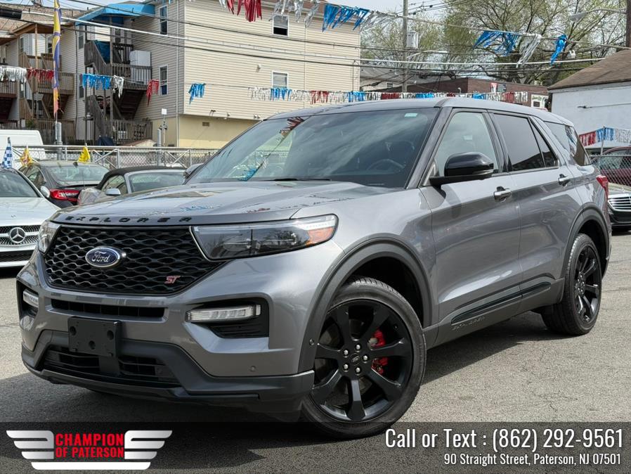 2022 Ford Explorer ST 4WD photo