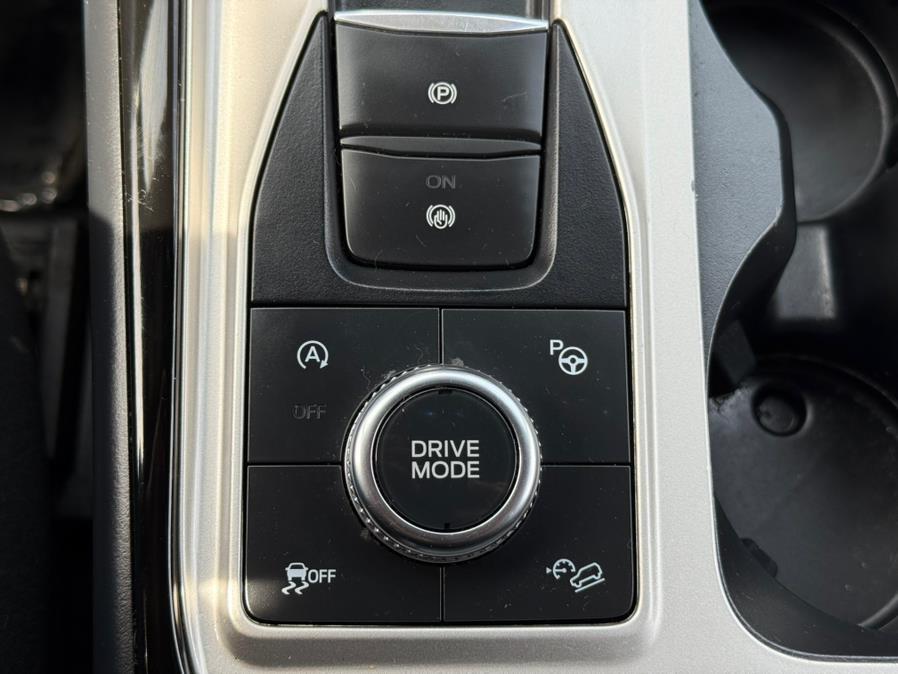 2022 Ford Explorer ST 4WD photo