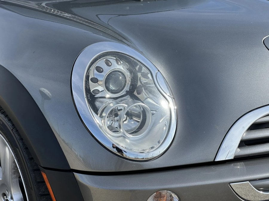 2005 MINI Cooper S photo