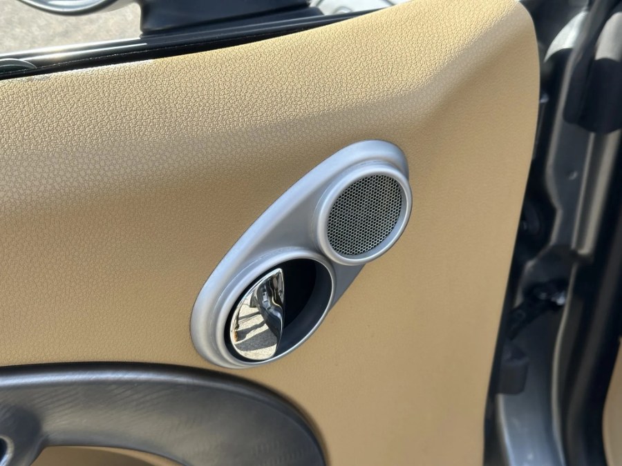 2005 MINI Cooper S photo