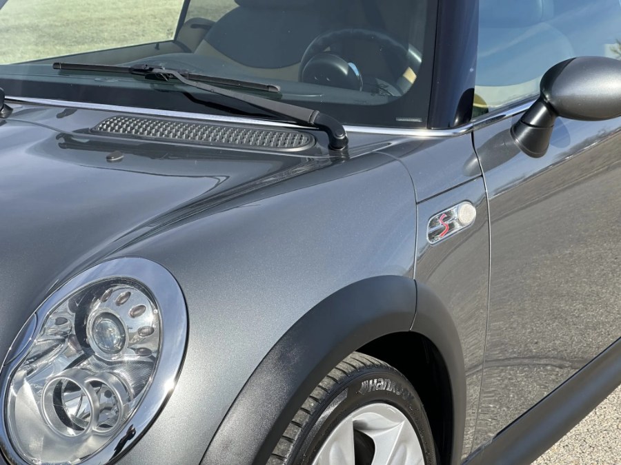 2005 MINI Cooper S photo