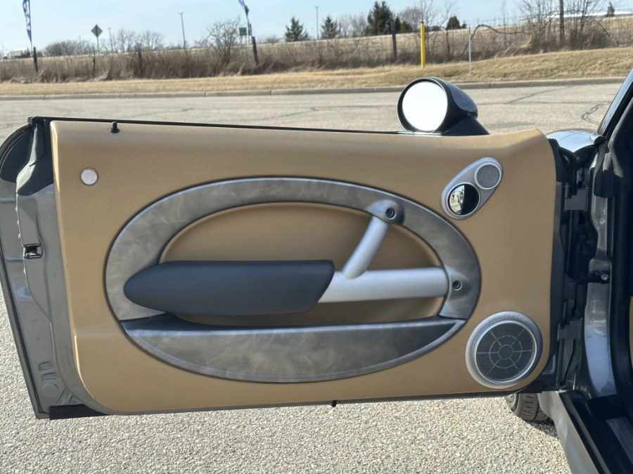 2005 MINI Cooper S photo