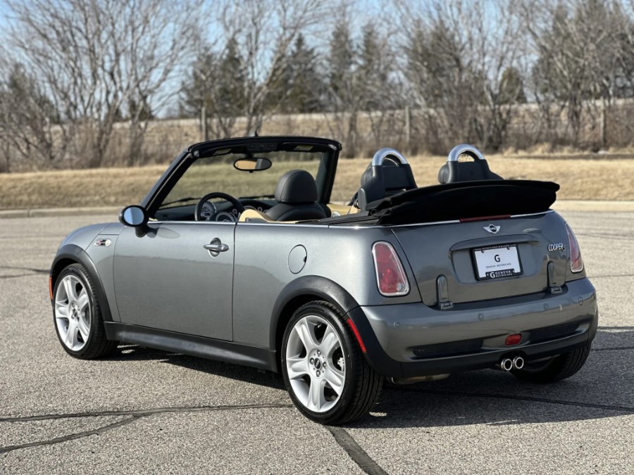 2005 MINI Cooper S photo
