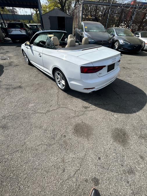 2019 Audi A5 Cabriolet Premium 45 TFSI quattro photo