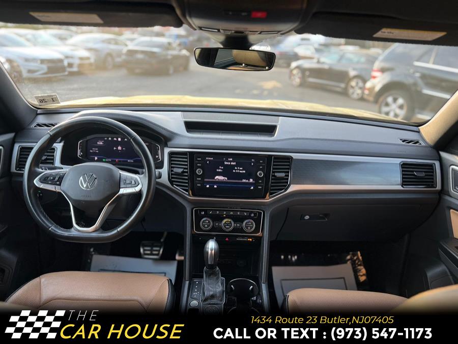 2020 Volkswagen Atlas Cross Sport 3.6L V6 SEL Premium 4MOTION photo