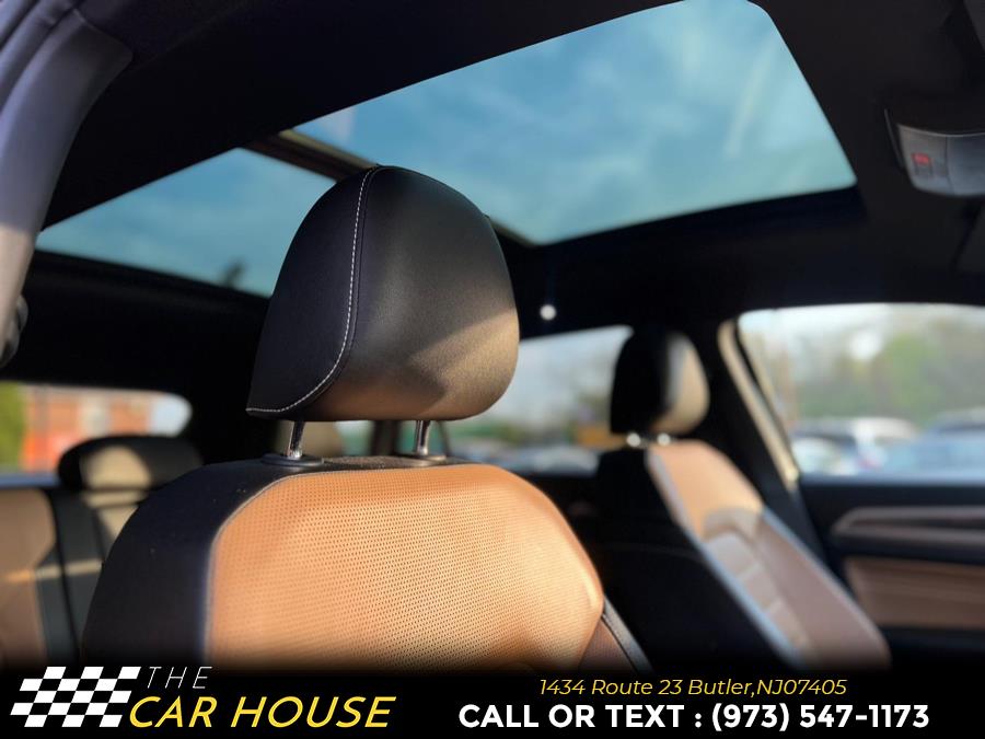 2020 Volkswagen Atlas Cross Sport 3.6L V6 SEL Premium 4MOTION photo