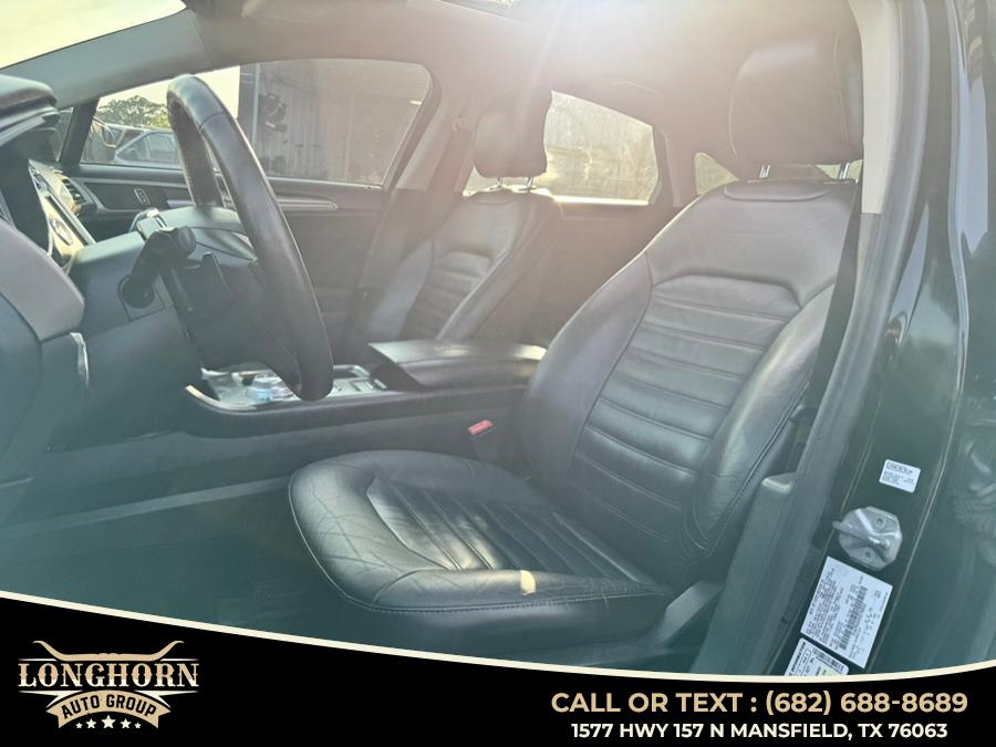 2017 Ford Fusion SE FWD photo