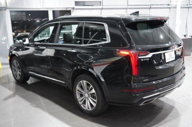 2023 Cadillac XT6 AWD 4dr Premium Luxury photo
