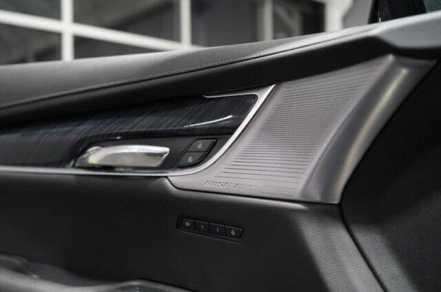 2023 Cadillac XT6 AWD 4dr Premium Luxury photo