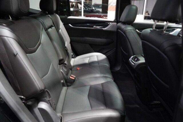2023 Cadillac XT6 AWD 4dr Premium Luxury photo