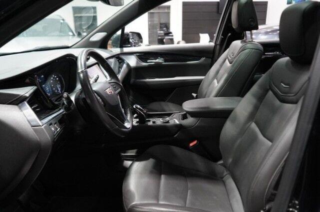 2023 Cadillac XT6 AWD 4dr Premium Luxury photo