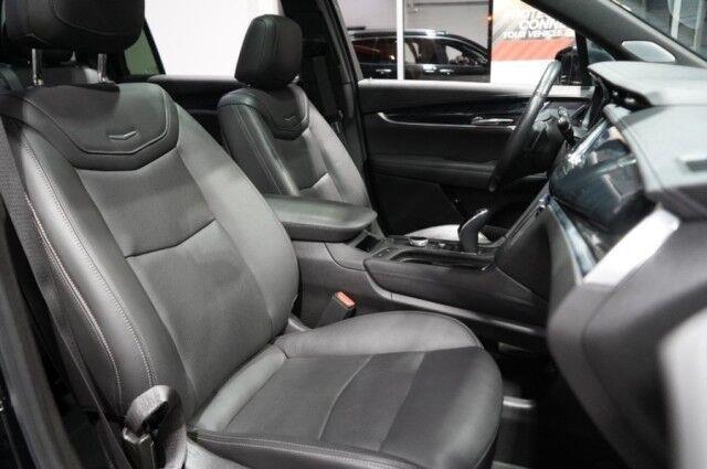 2023 Cadillac XT6 AWD 4dr Premium Luxury photo