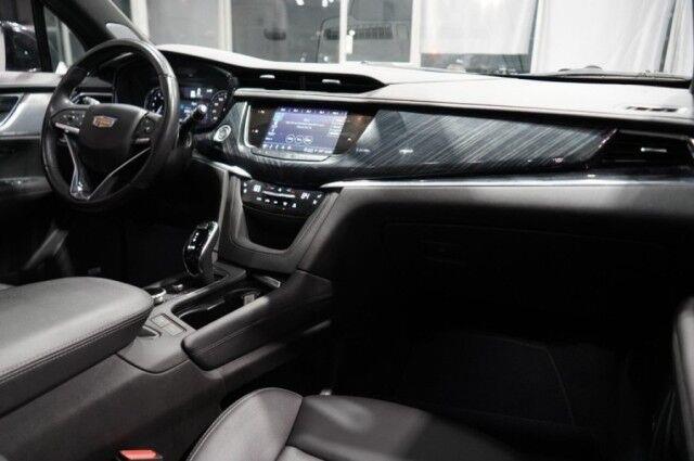 2023 Cadillac XT6 AWD 4dr Premium Luxury photo