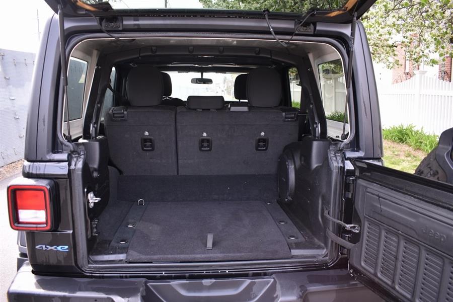 2023 Jeep Wrangler Willys 4xe photo