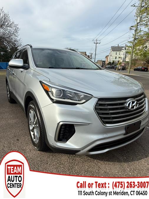 2017 Hyundai Santa Fe SE 3.3L Auto AWD photo