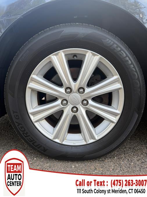 2012 Subaru Legacy 2.5i Premium photo