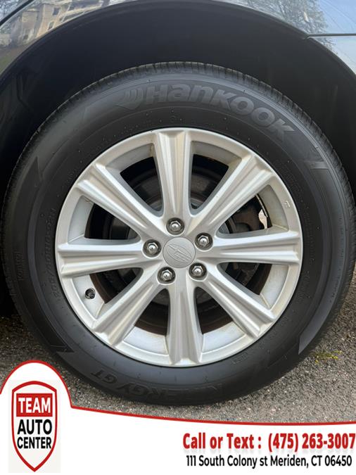 2012 Subaru Legacy 2.5i Premium photo
