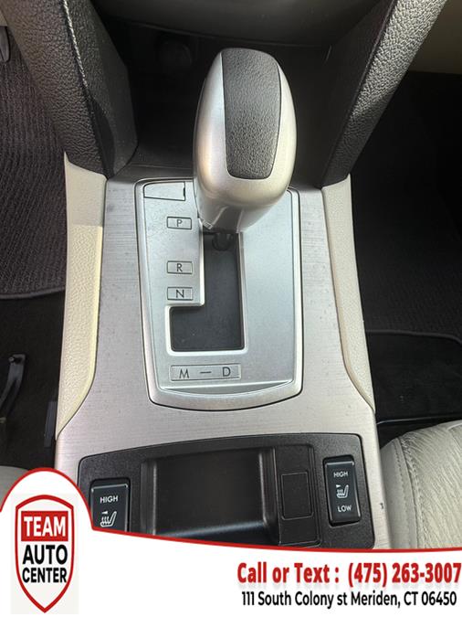 2012 Subaru Legacy 2.5i Premium photo