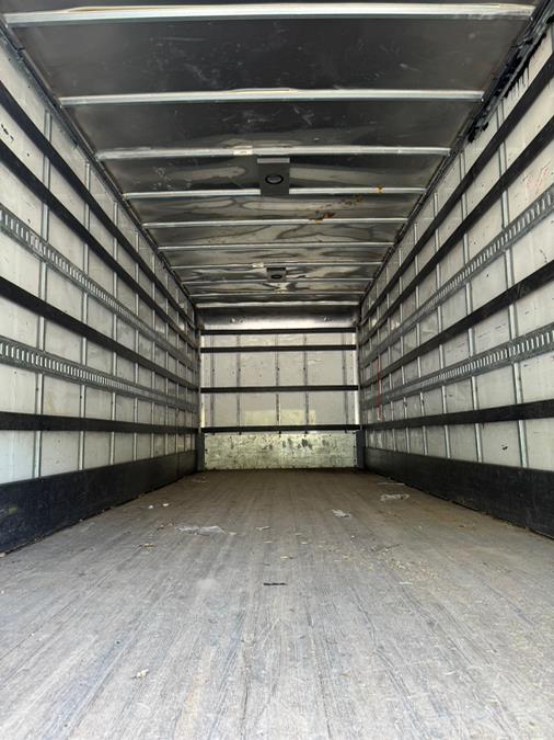 2017 Freightliner M2 106 BOX TRUCK photo