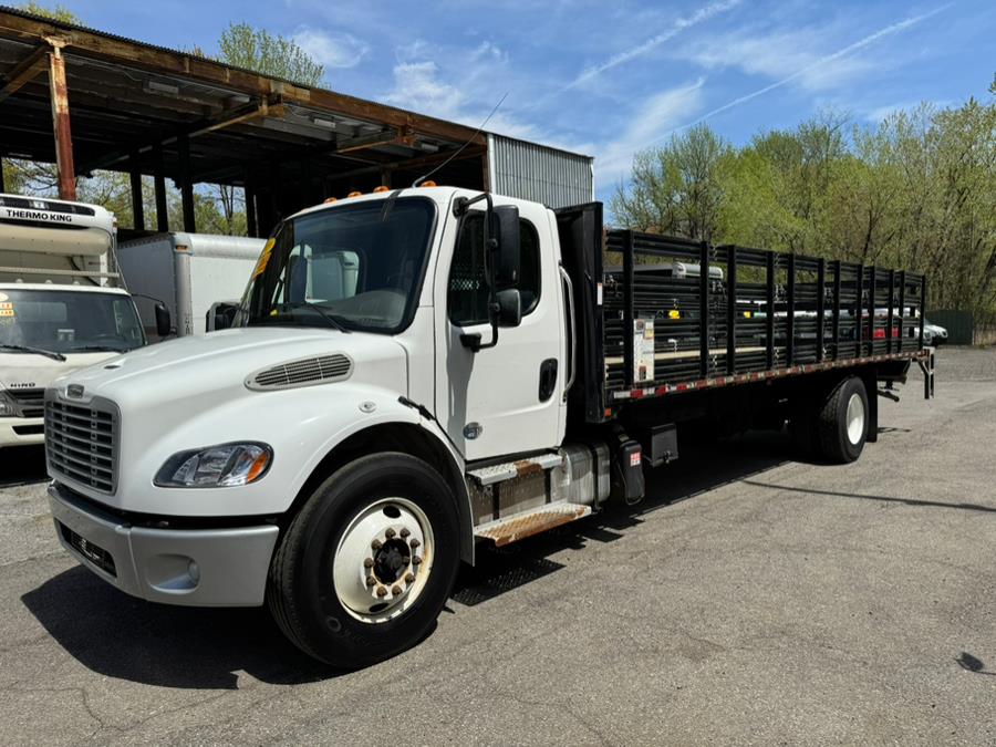 2019 Freightliner M2 106 Flatbed Truck photo