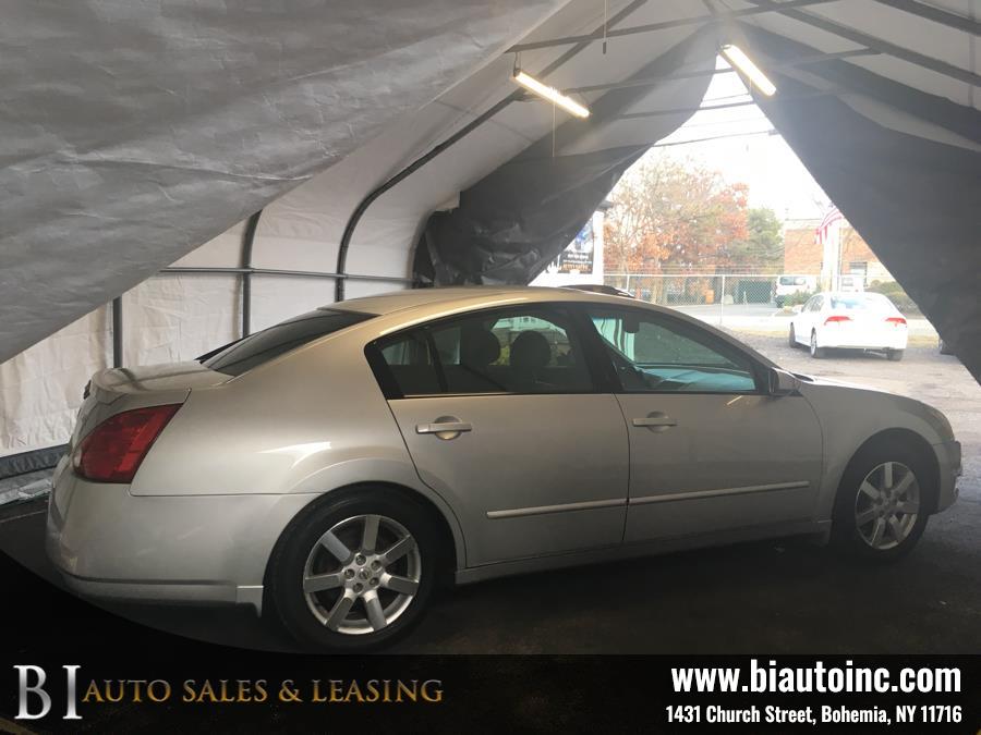 2004 Nissan Maxima 3.5 SE photo