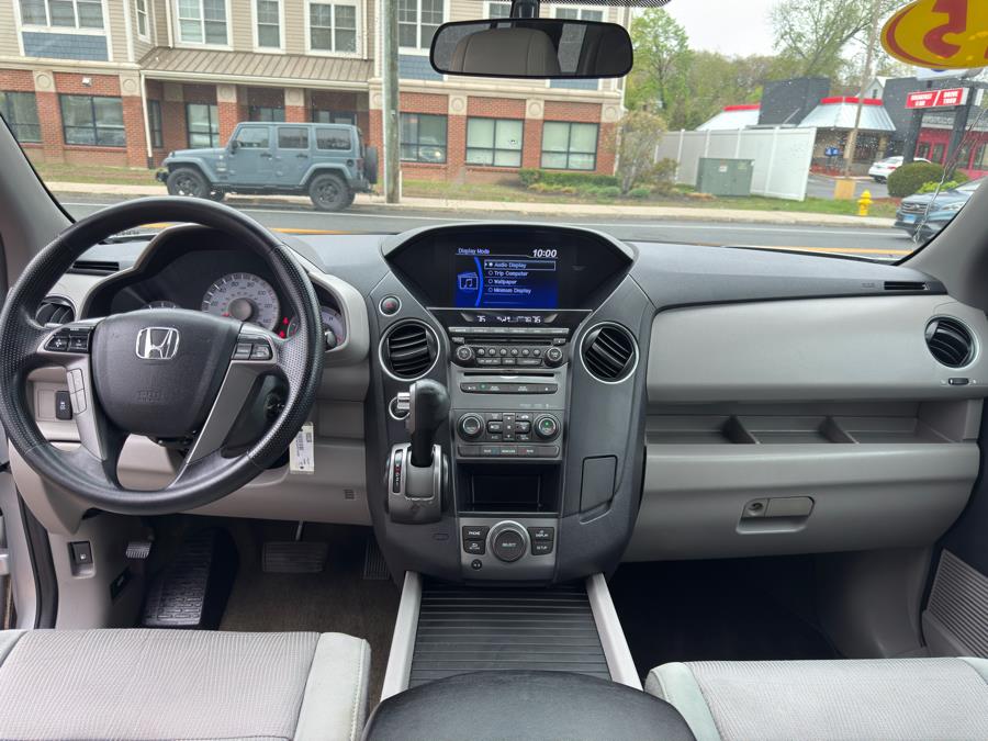 2015 Honda Pilot 4WD 4dr SE photo