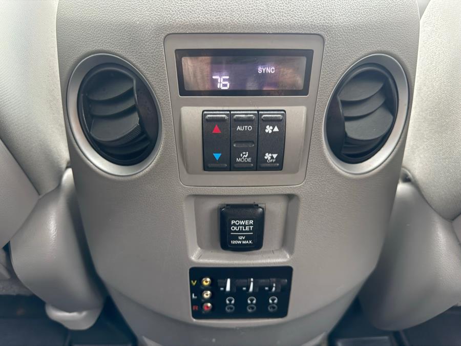 2015 Honda Pilot 4WD 4dr SE photo