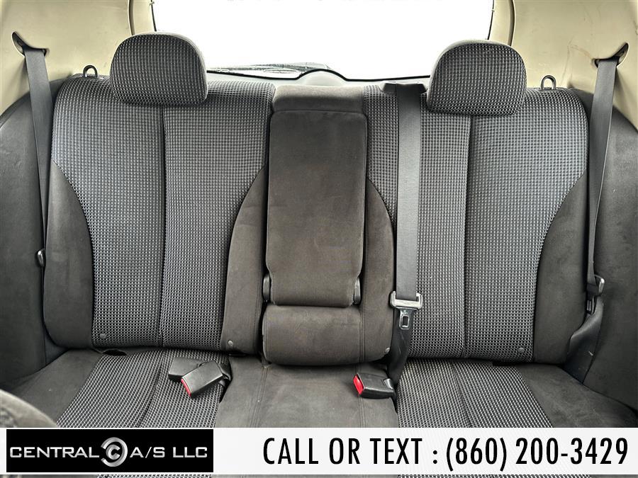 2010 Nissan Versa 1.8 SL photo