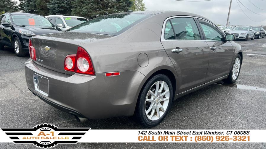 2011 Chevrolet Malibu LTZ photo