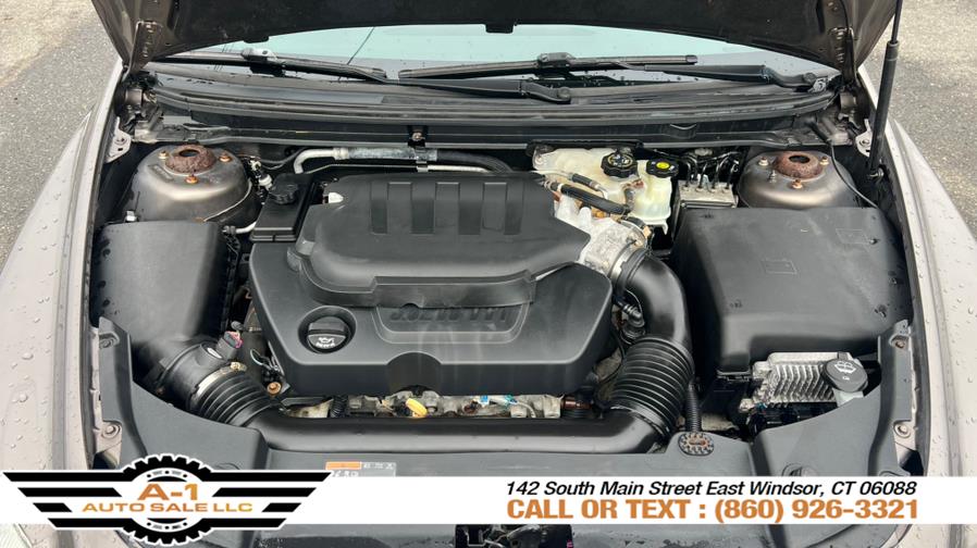 2011 Chevrolet Malibu LTZ photo