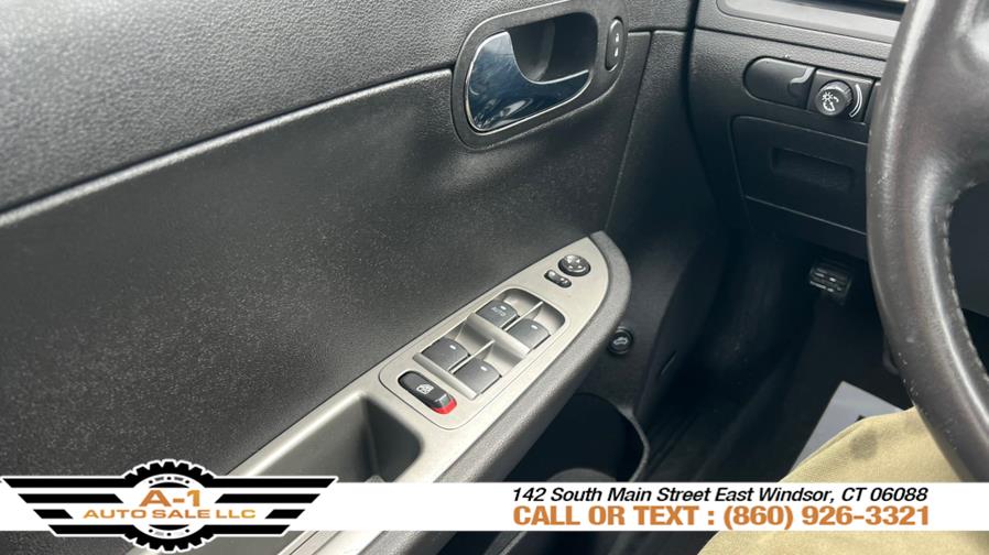 2011 Chevrolet Malibu LTZ photo