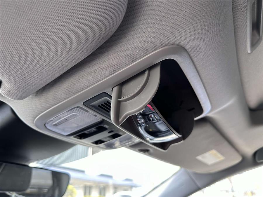 2023 Honda Odyssey Elite photo