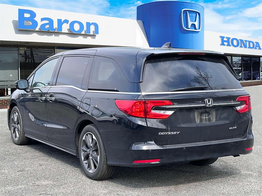 2023 Honda Odyssey Elite photo
