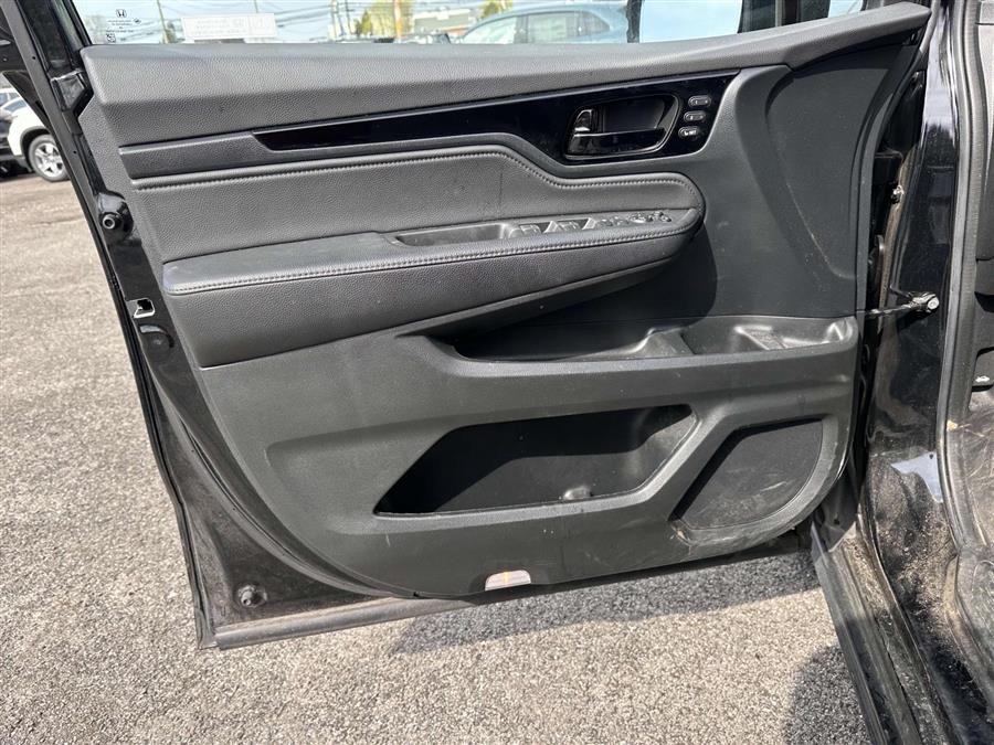 2023 Honda Odyssey Elite photo
