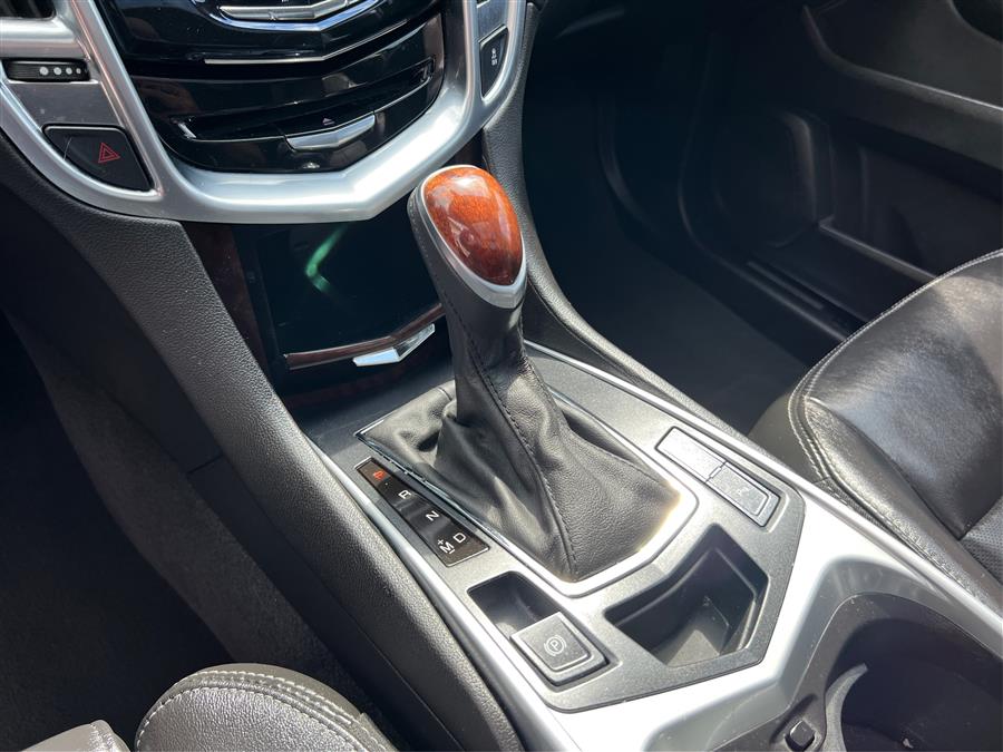 2015 Cadillac SRX AWD 4dr Luxury Collection photo