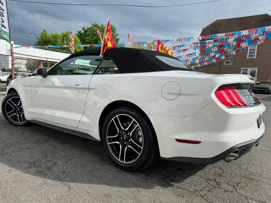 2022 Ford Mustang EcoBoost Premium Convertible photo