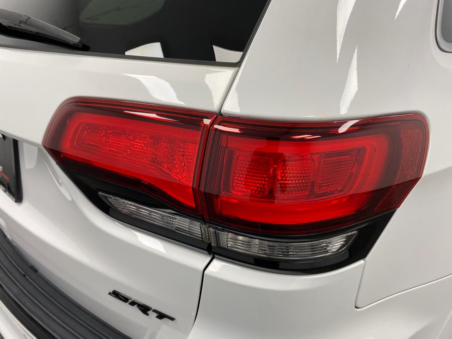 2015 Jeep Grand Cherokee 4WD 4dr SRT photo