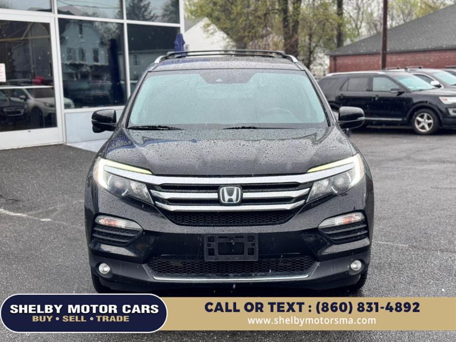2017 Honda Pilot Touring AWD photo